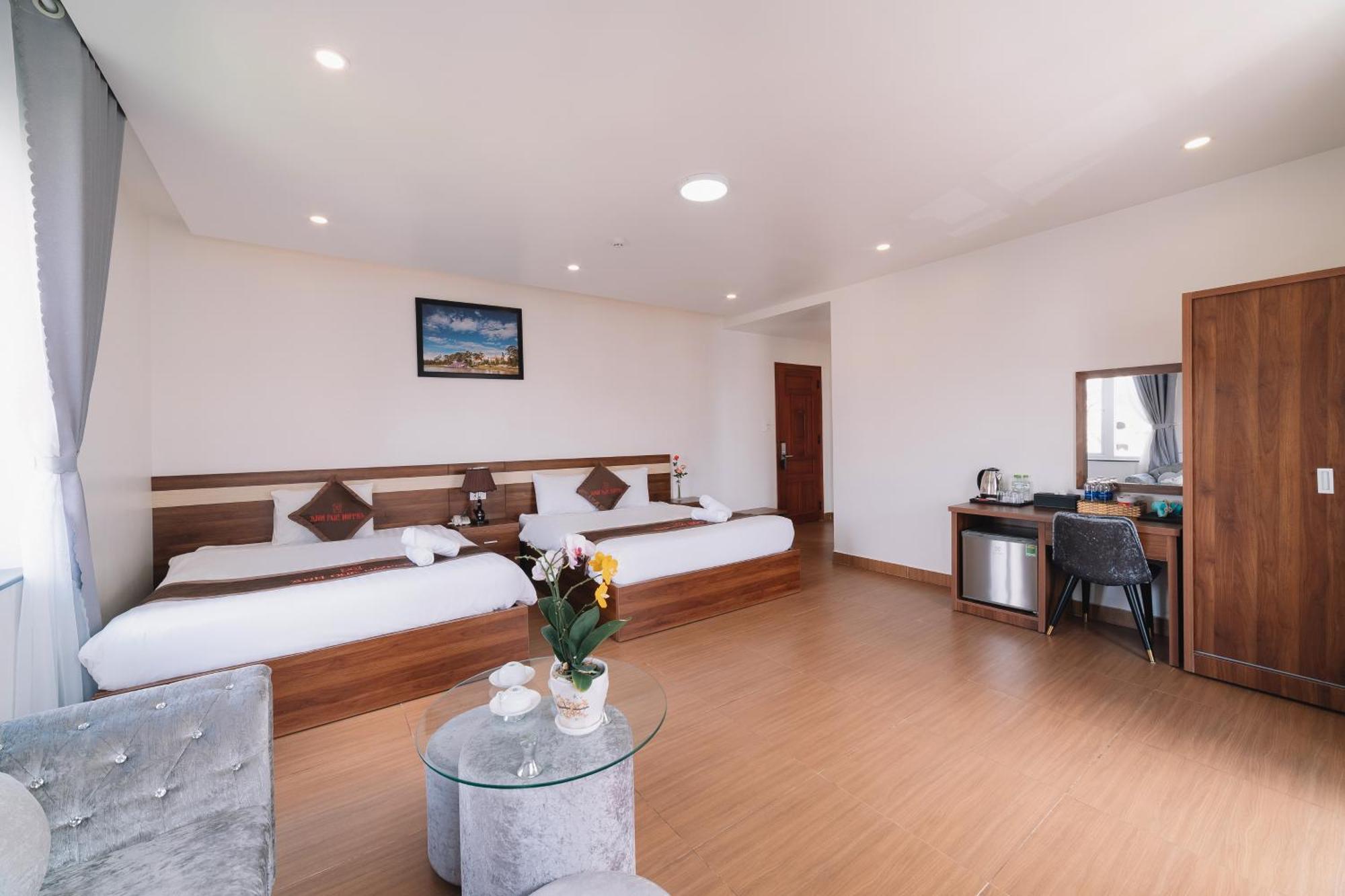 Anh Duc Hotel Da Lat City Exterior photo