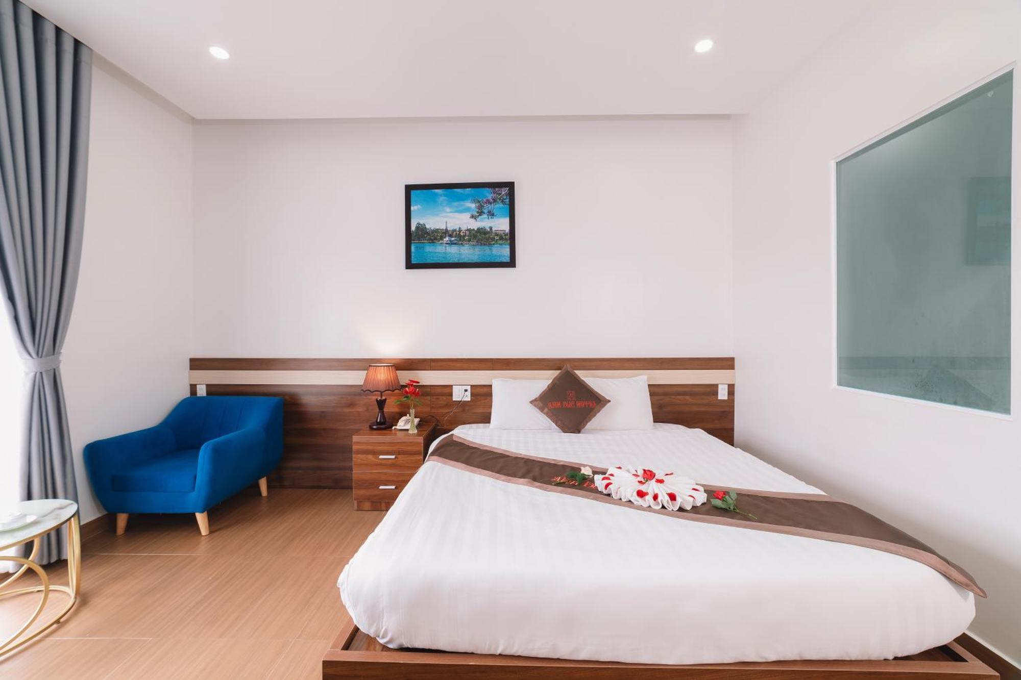 Anh Duc Hotel Da Lat City Exterior photo